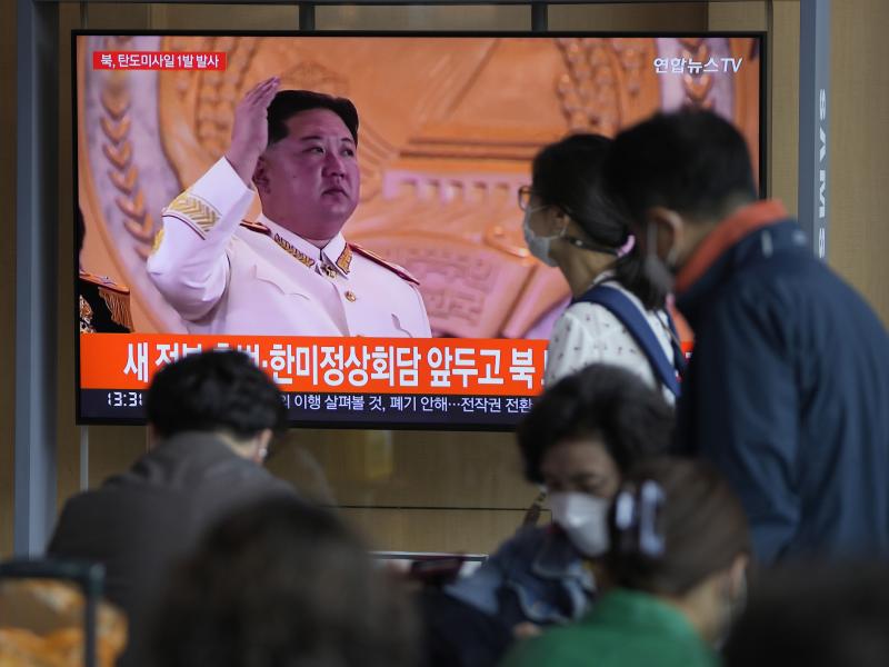 A TV screen shows a news report on North Korea's missile launch with file footage of North Korean leader Kim Jong Un, at a train station in Seoul on May 4. North Korea launched a ballistic missile toward its eastern waters, South Korean and Japanese offic A TV screen shows a news report on North Korea's missile launch with file footage of North Korean leader Kim Jong Un, at a train station in Seoul on May 4. North Korea launched a ballistic missile toward its eastern waters, South Korean and Japanese offic