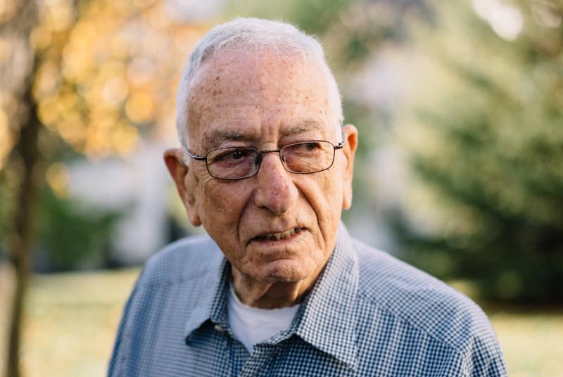 When Morton Pollner was diagnosed with lung cancer at age 76, he thought it was a death sentence. When Morton Pollner was diagnosed with lung cancer at age 76, he thought it was a death sentence.