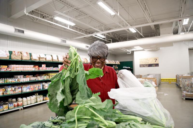 Dorothy Boddie runs the outreach ministry at Allen Chapel AME, one of the Capital Area Food Bank's nonprofit partners. The D.C.-area food bank is part of a growing trend to move toward healthier options in food assistance, because many in the population i Dorothy Boddie runs the outreach ministry at Allen Chapel AME, one of the Capital Area Food Bank's nonprofit partners. The D.C.-area food bank is part of a growing trend to move toward healthier options in food assistance, because many in the population i