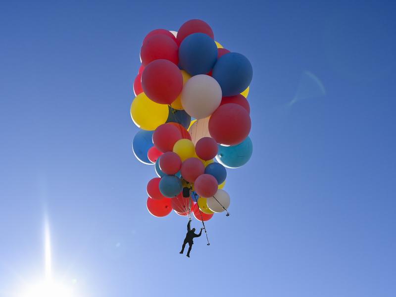 David Blaine performs the stunt "Ascension" on September 02, 2020 in Page, Arizona. David Blaine performs the stunt "Ascension" on September 02, 2020 in Page, Arizona.