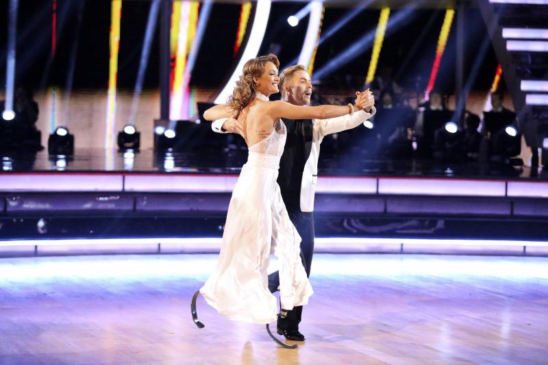 Amy Purdy, who lost both lower legs because of bacterial meningitis, performs with Derek Hough on Dancing With The Stars. Amy Purdy, who lost both lower legs because of bacterial meningitis, performs with Derek Hough on Dancing With The Stars.