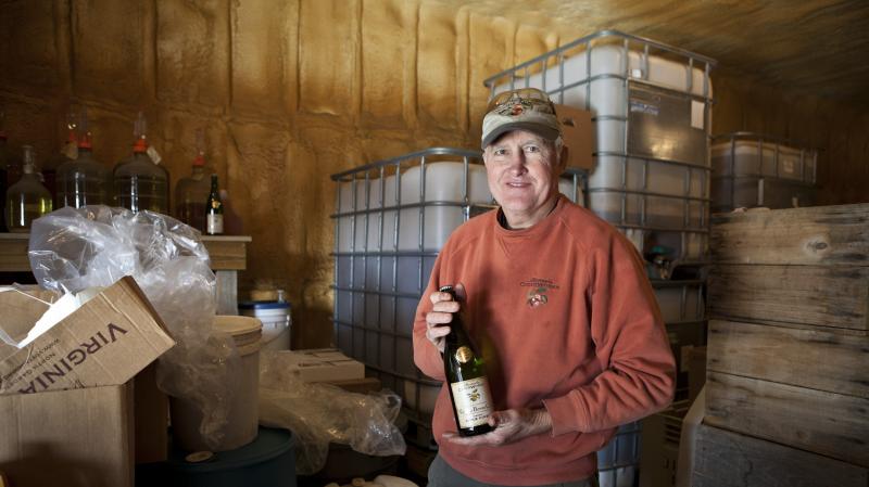 Chuck Shelton in the cold room at Albemarle CiderWorks in Virginia, which makes sparkling alcoholic cider with some of the same apple varieties used by Thomas Jefferson. Chuck Shelton in the cold room at Albemarle CiderWorks in Virginia, which makes sparkling alcoholic cider with some of the same apple varieties used by Thomas Jefferson.