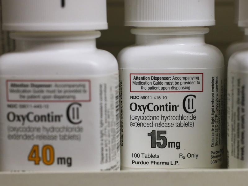 Purdue Pharma, owned by members of the Sackler family, has tentatively struck a deal that would settle thousands of lawsuit brought by municipal and state governments alleging that the drug maker helped fuel the country's deadly opioid crisis. Purdue Pharma, owned by members of the Sackler family, has tentatively struck a deal that would settle thousands of lawsuit brought by municipal and state governments alleging that the drug maker helped fuel the country's deadly opioid crisis.