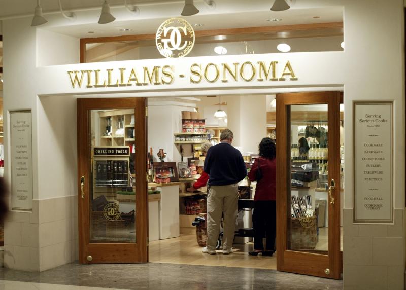 Shoppers browse at a Williams Sonoma in Chicago, Ill., on May 22, 2003. Shoppers browse at a Williams Sonoma in Chicago, Ill., on May 22, 2003.