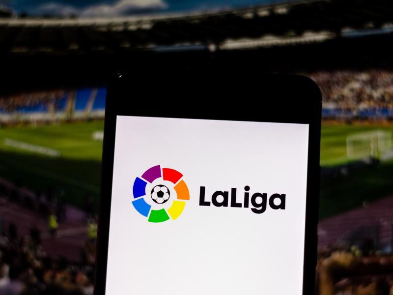 La Liga, Spain's premier soccer league, was fined 250,000 euros on Tuesday for failing to adequately notify Android app users that it was recording what was going on near their phones. The app was developed to combat piracy, according to the league. La Liga, Spain's premier soccer league, was fined 250,000 euros on Tuesday for failing to adequately notify Android app users that it was recording what was going on near their phones. The app was developed to combat piracy, according to the league.