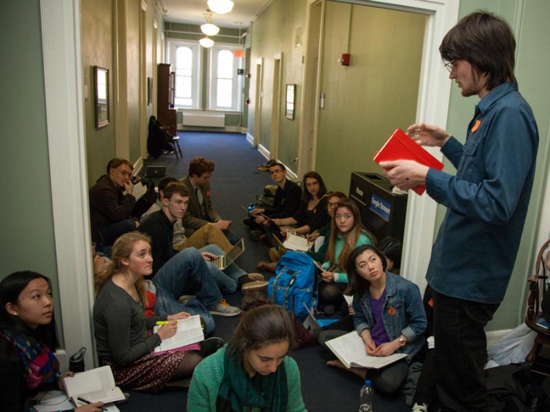 Alumnus Will Lawrence of the Fossil Fuel Divestment Student Network came back to Swarthmore to help the students effectively communicate their protest to the school's administrators. Alumnus Will Lawrence of the Fossil Fuel Divestment Student Network came back to Swarthmore to help the students effectively communicate their protest to the school's administrators.