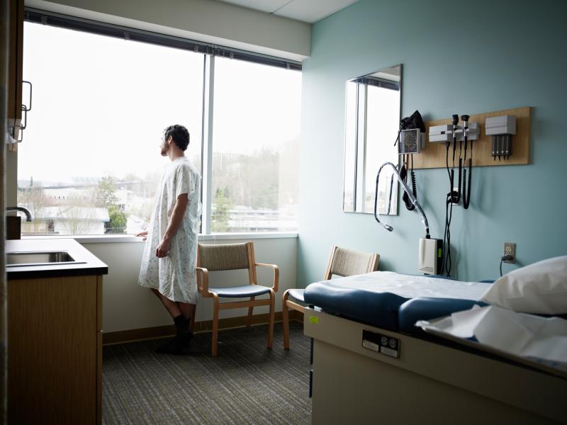 Eliminating disparities in cancer care requires more than just expanding Medicaid coverage, say cancer epidemiologists who found that patients with private insurance seemed to have a survival advantage. Eliminating disparities in cancer care requires more than just expanding Medicaid coverage, say cancer epidemiologists who found that patients with private insurance seemed to have a survival advantage.