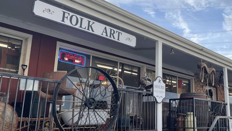 The Farmers Co-op Antiques Mall in Redmond, Ore., included, until recently, a vendor selling Nazi memorabilia and racist caricatures. The Farmers Co-op Antiques Mall in Redmond, Ore., included, until recently, a vendor selling Nazi memorabilia and racist caricatures.