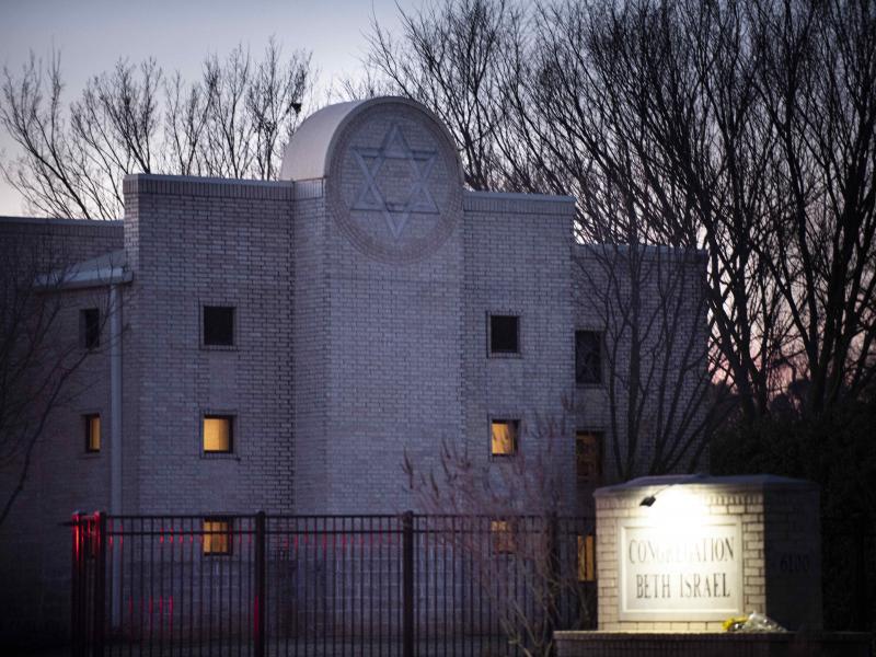 Congregation Beth Israel synagogue on Monday in Colleyville, Texas, where a 44-year-old British national held four people hostage for more than 10 hours over the weekend. Congregation Beth Israel synagogue on Monday in Colleyville, Texas, where a 44-year-old British national held four people hostage for more than 10 hours over the weekend.