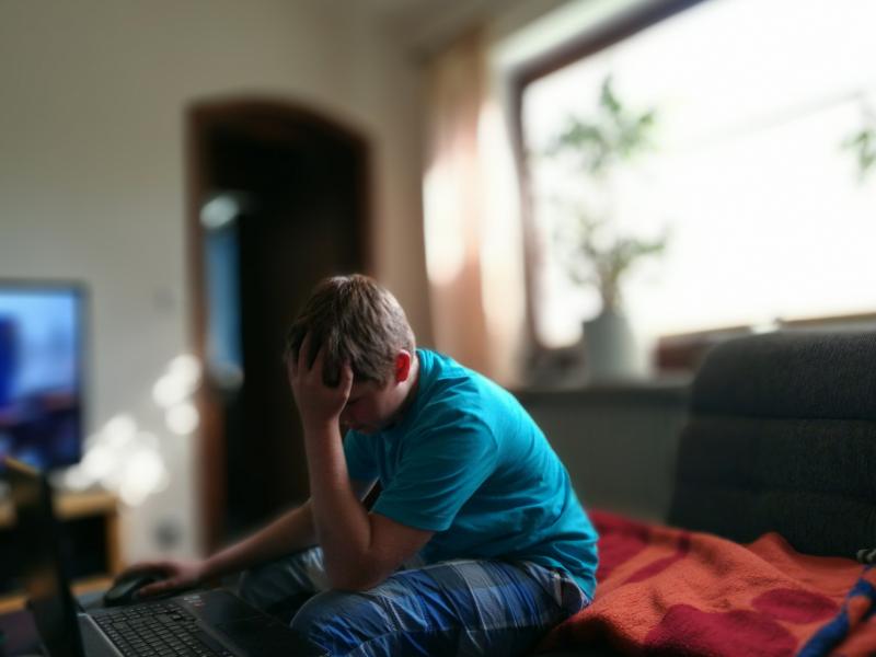 Kids with overweight or obesity may suffer long-term effects when they're teased or bullied, often gaining more weight later, a new study finds. Kids with overweight or obesity may suffer long-term effects when they're teased or bullied, often gaining more weight later, a new study finds.