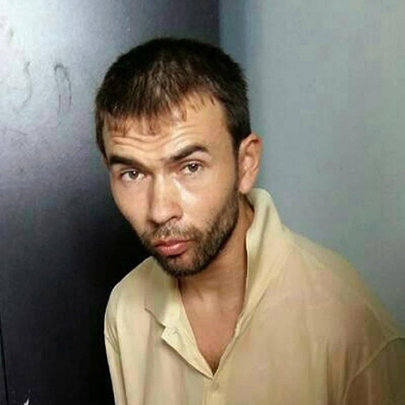 A Thai Royal Police handout photo taken with a mobile phone showing an unidentified suspect, who police say may be linked to the Aug. 17 shrine bombing. A Thai Royal Police handout photo taken with a mobile phone showing an unidentified suspect, who police say may be linked to the Aug. 17 shrine bombing.