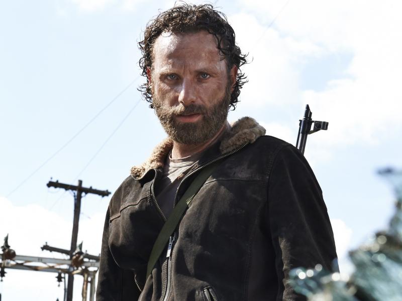 Andrew Lincoln plays Rick Grimes in The Walking Dead. Andrew Lincoln plays Rick Grimes in The Walking Dead.