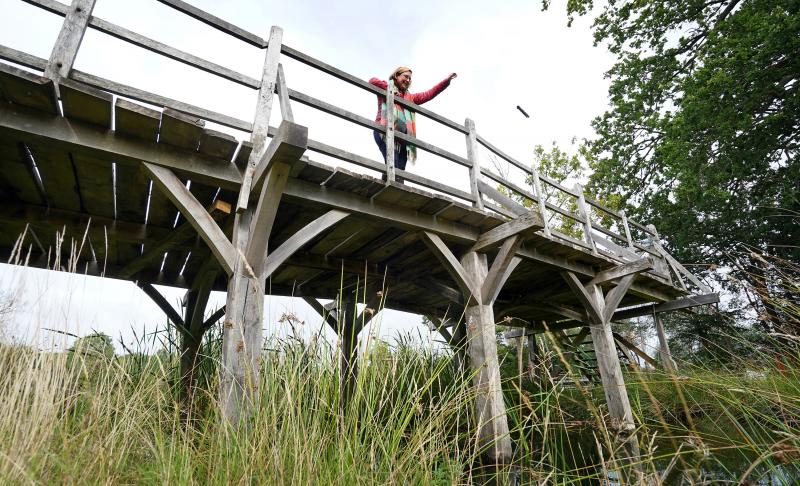 The original Poohsticks Bridge, featured in A.A. Milne's Winnie the Pooh books, has gone up for auction. It's estimated to sell for around $54,000 to $81,000. The original Poohsticks Bridge, featured in A.A. Milne's Winnie the Pooh books, has gone up for auction. It's estimated to sell for around $54,000 to $81,000.