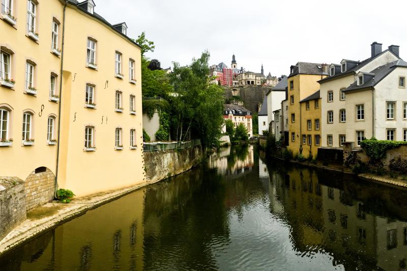 Tiny Luxembourg has the highest per capita income of all 28 EU member states. Tiny Luxembourg has the highest per capita income of all 28 EU member states.