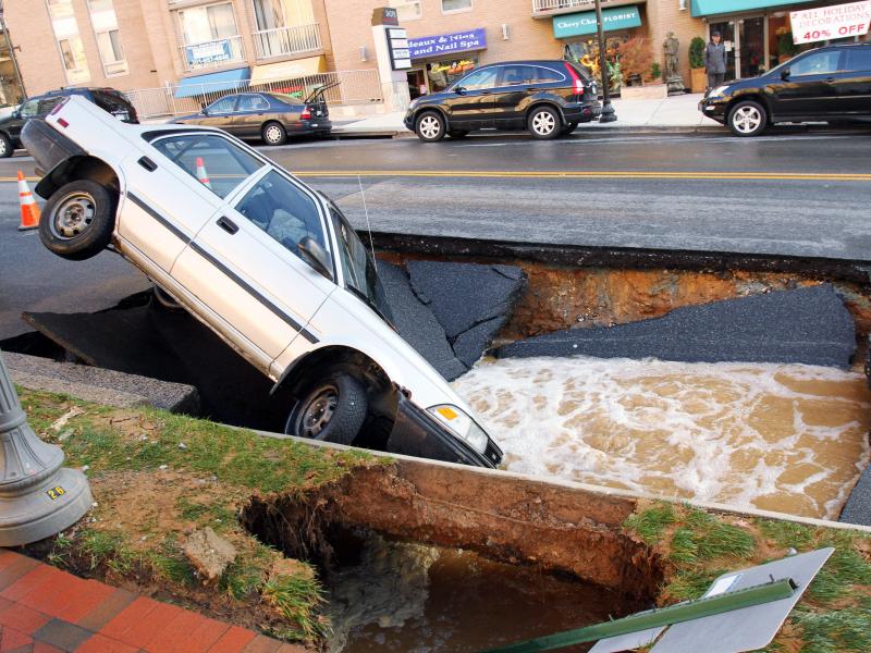 High-profile events like bridge collapses or road sinkholes (like this one in Maryland in 2010) could make you think America's roads are crumbling. That's not quite true. High-profile events like bridge collapses or road sinkholes (like this one in Maryland in 2010) could make you think America's roads are crumbling. That's not quite true.