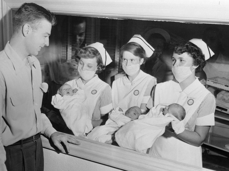 Until the 1970s, most U.S. hospitals did not allow fathers into the delivery room for the birth of a child, or children. Until the 1970s, most U.S. hospitals did not allow fathers into the delivery room for the birth of a child, or children.