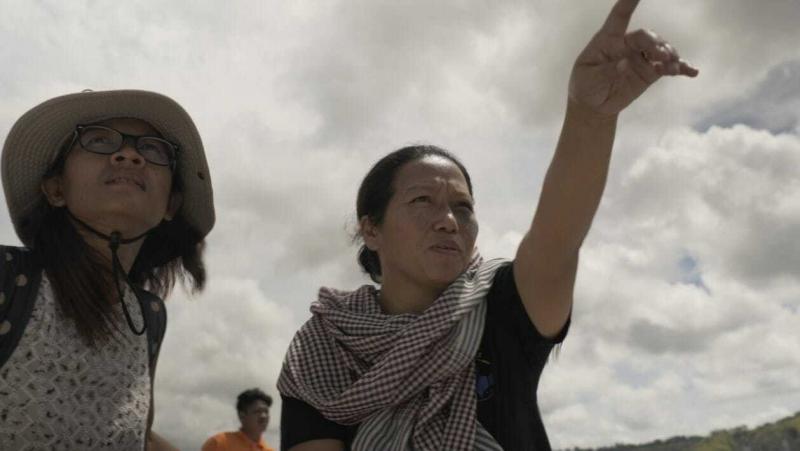 Patima Tungpuchayakul (right), a Thai abolitionist, with members of her team on a trip to free enslaved fishermen. Patima Tungpuchayakul (right), a Thai abolitionist, with members of her team on a trip to free enslaved fishermen.
