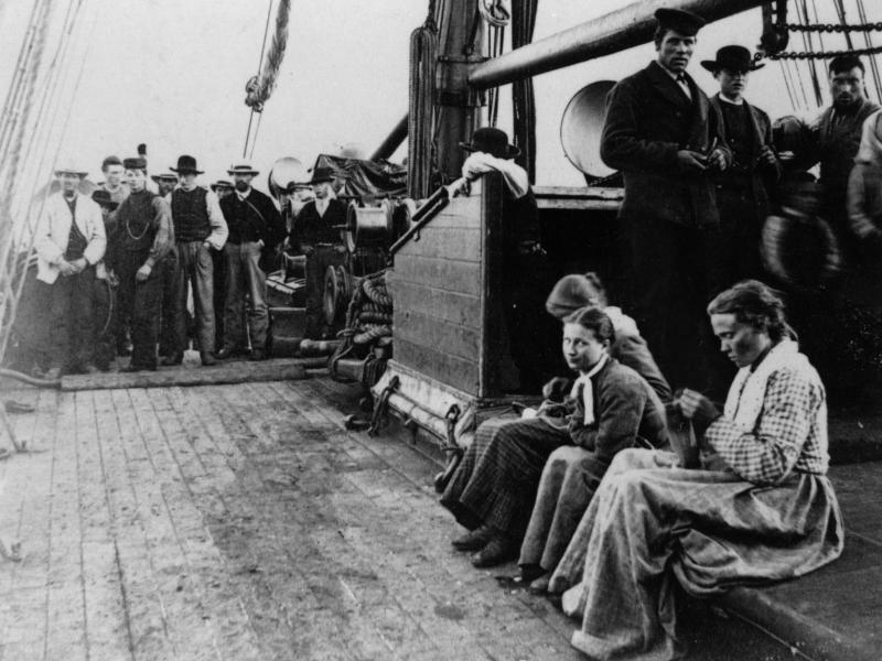 Norwegian immigrants on their way to America on the SS Hero in 1870. Norwegian immigrants on their way to America on the SS Hero in 1870.
