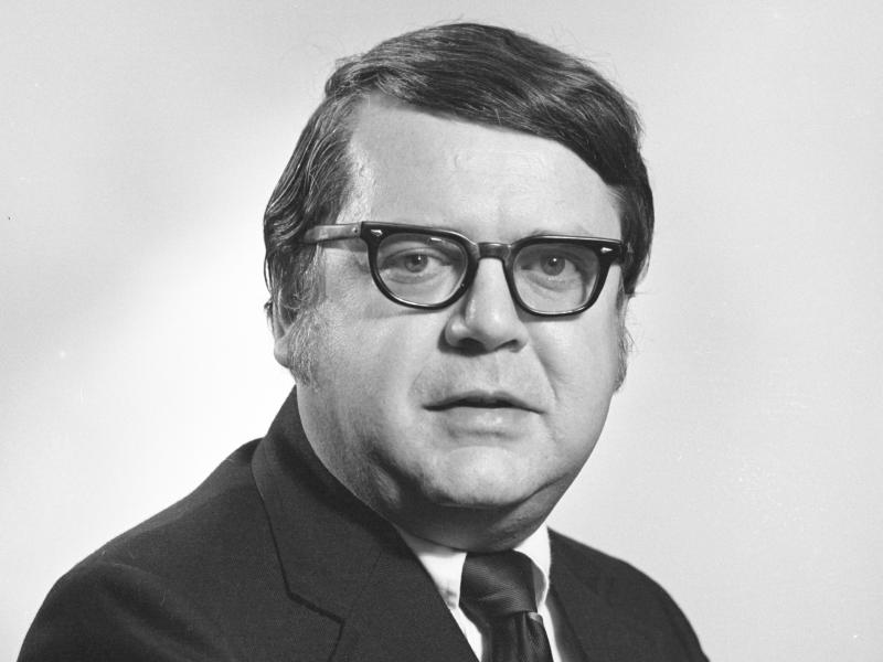 The University of Michigan has agreed to a $490 million settlement with hundreds of people who say they were sexually assaulted by Robert Anderson, a former sports doctor at the school. The University of Michigan has agreed to a $490 million settlement with hundreds of people who say they were sexually assaulted by Robert Anderson, a former sports doctor at the school.