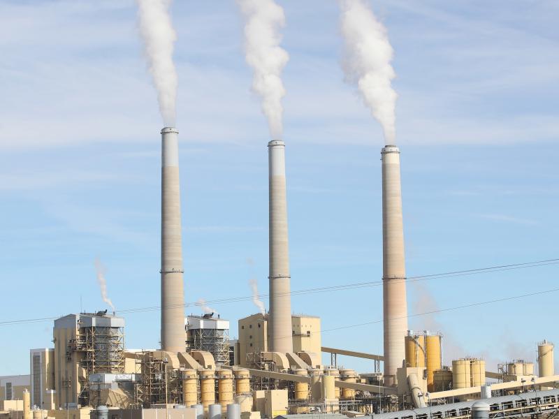 The Hunter power plant in Utah generates electricity by burning coal. Coal combustion releases enormous amounts of carbon into the atmosphere. The Utah plant is scheduled to keep operating until 2042. The Hunter power plant in Utah generates electricity by burning coal. Coal combustion releases enormous amounts of carbon into the atmosphere. The Utah plant is scheduled to keep operating until 2042.