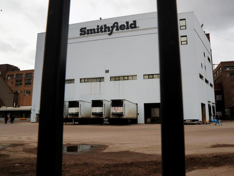 Hundreds of workers tested positive for COVID-19 at a Smithfield Foods hog-processing plant in Sioux Falls, S.D. Hundreds of workers tested positive for COVID-19 at a Smithfield Foods hog-processing plant in Sioux Falls, S.D.