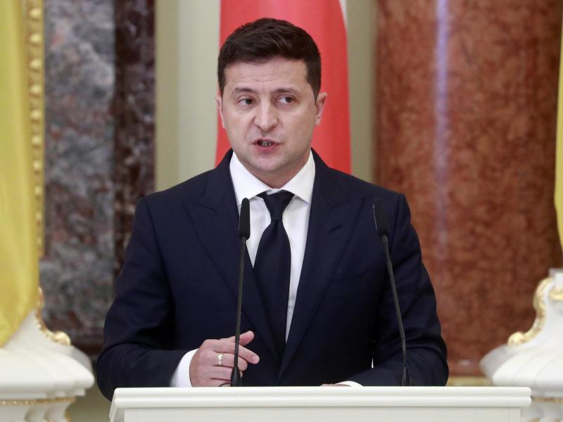 Ukrainian President Volodymyr Zelenskiy speaks during a joint news briefing with Polish President Andrzej Duda in Kyiv, last month. A spokeswoman for Zelenskiy says that he has been hospitalized for COVID-19. Ukrainian President Volodymyr Zelenskiy speaks during a joint news briefing with Polish President Andrzej Duda in Kyiv, last month. A spokeswoman for Zelenskiy says that he has been hospitalized for COVID-19.