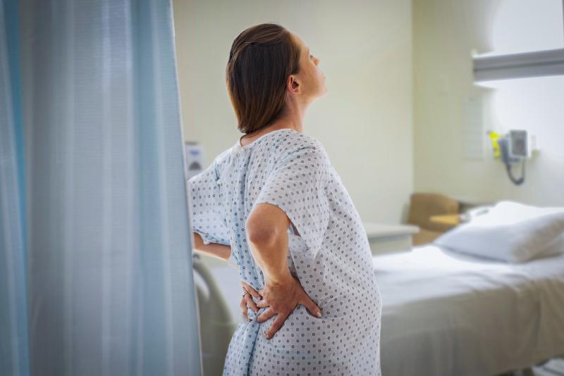 Delayed pushing made no difference in whether first-time mothers had a cesarean section, a large study finds. Delayed pushing made no difference in whether first-time mothers had a cesarean section, a large study finds.