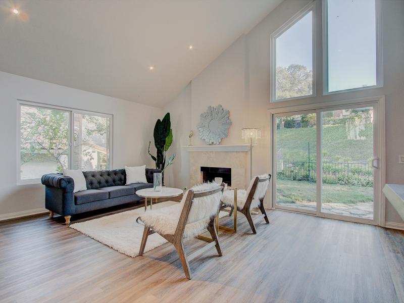 Janet Jenkins used RedfinNow, an iBuyer service, to quickly sell her home near Los Angeles. The company repainted it, spruced it up and put it back on the market for sale. Janet Jenkins used RedfinNow, an iBuyer service, to quickly sell her home near Los Angeles. The company repainted it, spruced it up and put it back on the market for sale.