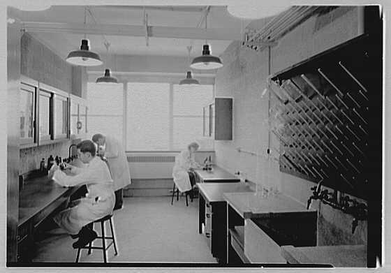 A laboratory in New York City's Bellevue Medical Center on May 17, 1949. A laboratory in New York City's Bellevue Medical Center on May 17, 1949.