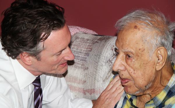 Dr. Tim Ihrig, a palliative care physician, treats Augie Avelleyra, 93, at his home in Fort Dodge, Iowa. Dr. Tim Ihrig, a palliative care physician, treats Augie Avelleyra, 93, at his home in Fort Dodge, Iowa.