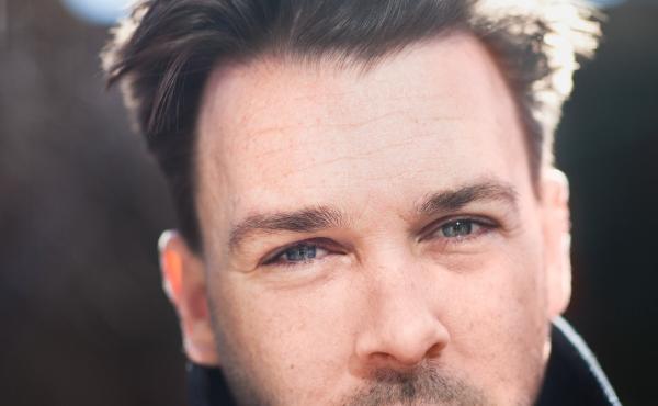 Choire Sicha co-runs the website The Awl. Very Recent History is his first book. Choire Sicha co-runs the website The Awl. Very Recent History is his first book.