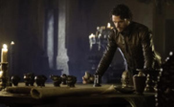 Richard Madden plays Robb Stark in HBO's Game of Thrones. Richard Madden plays Robb Stark in HBO's Game of Thrones.
