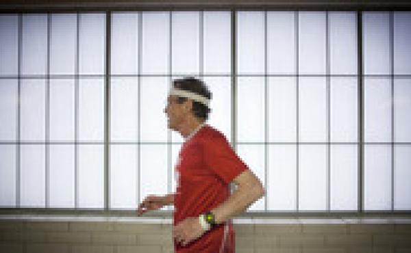 Don Wright runs at an indoor track at the Maplewood Community Center in North Saint Paul, Minn. Don Wright runs at an indoor track at the Maplewood Community Center in North Saint Paul, Minn.