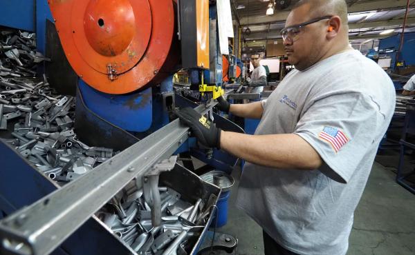 A long-awaited update to federal overtime rules means about 1.3 million workers will be entitled to extra pay when they work more than 40 hours a week. A long-awaited update to federal overtime rules means about 1.3 million workers will be entitled to extra pay when they work more than 40 hours a week.
