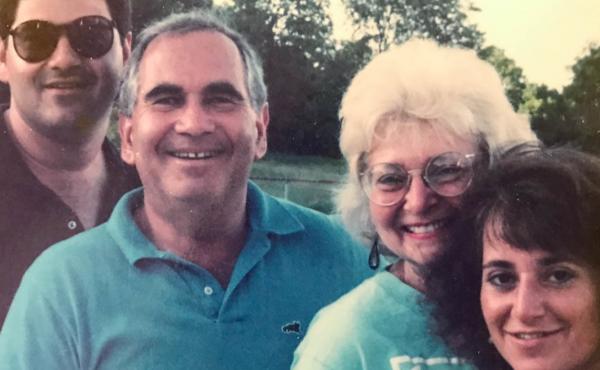 The Feldsteins in 1983 (from left to right): Michael, Bernie, Barbara and Vickie. The Feldsteins in 1983 (from left to right): Michael, Bernie, Barbara and Vickie.