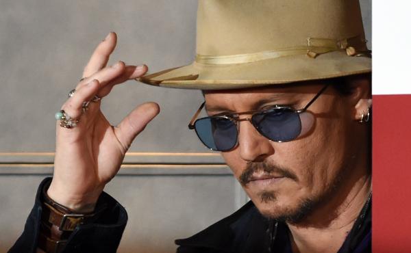 Actor Johnny Depp brought his dogs to Australia without first placing them under a mandated 10-day quarantine. Actor Johnny Depp brought his dogs to Australia without first placing them under a mandated 10-day quarantine.