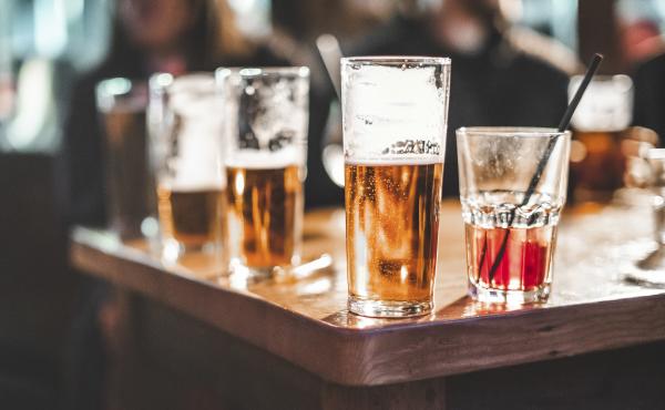 At least 4% of the world's newly diagnosed cases of esophageal, mouth, larynx, colon, rectum, liver and breast cancers in 2020, or 741,300 people, can be attributed to drinking alcohol, according to a new study. At least 4% of the world's newly diagnosed cases of esophageal, mouth, larynx, colon, rectum, liver and breast cancers in 2020, or 741,300 people, can be attributed to drinking alcohol, according to a new study.