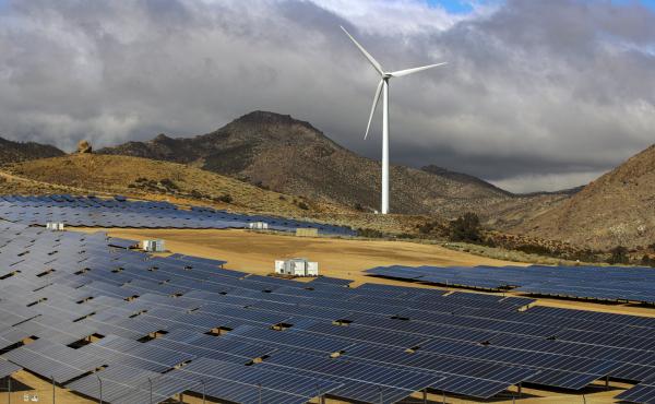 Solar and wind power projects have been booming in California, like the Pine Tree Wind Farm and Solar Power Plant in the Tehachapi Mountains, but that doesn't mean fossil fuels are fading away quickly. Solar and wind power projects have been booming in California, like the Pine Tree Wind Farm and Solar Power Plant in the Tehachapi Mountains, but that doesn't mean fossil fuels are fading away quickly.
