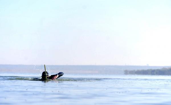 Ben Lecomte has swum across the Atlantic Ocean, and now he aims to traverse the Pacific, which will take him five or six months. Ben Lecomte has swum across the Atlantic Ocean, and now he aims to traverse the Pacific, which will take him five or six months.