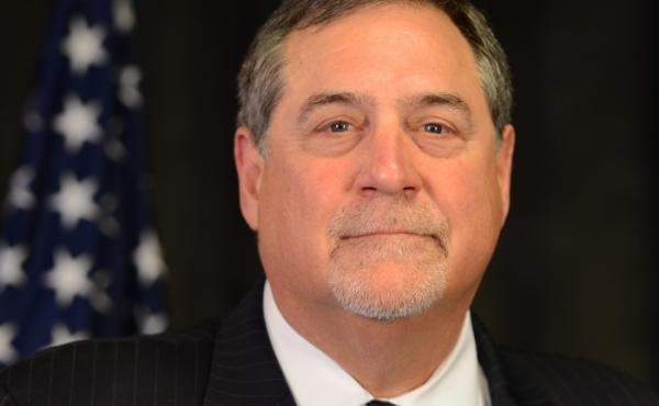 Census Bureau Director John Thompson's five-year term expired in December, but he had been widely expected to stay on through at least the end of this year. Census Bureau Director John Thompson's five-year term expired in December, but he had been widely expected to stay on through at least the end of this year.