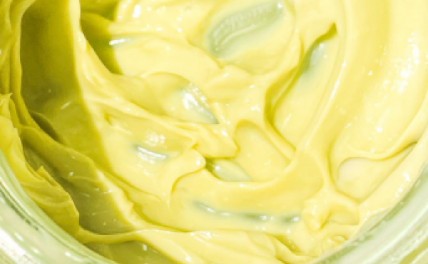 Clean beauty products are key players in the rapidly growing market for skincare, which is projected to reach $181 billion by 2025. Clean beauty products are key players in the rapidly growing market for skincare, which is projected to reach $181 billion by 2025.
