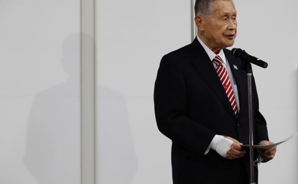 Tokyo Olympics organizing chief Yoshiro Mori apologized at a news conference on Thursday, one day after making sexist comments that prompted a swift backlash in and beyond Japan. Tokyo Olympics organizing chief Yoshiro Mori apologized at a news conference on Thursday, one day after making sexist comments that prompted a swift backlash in and beyond Japan.