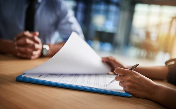 For the third year in a row, the percentage of companies that offer high-deductible plans as the sole health insurance option will decline in 2020, according to a survey of large employers by the National Business Group on Health. For the third year in a row, the percentage of companies that offer high-deductible plans as the sole health insurance option will decline in 2020, according to a survey of large employers by the National Business Group on Health.