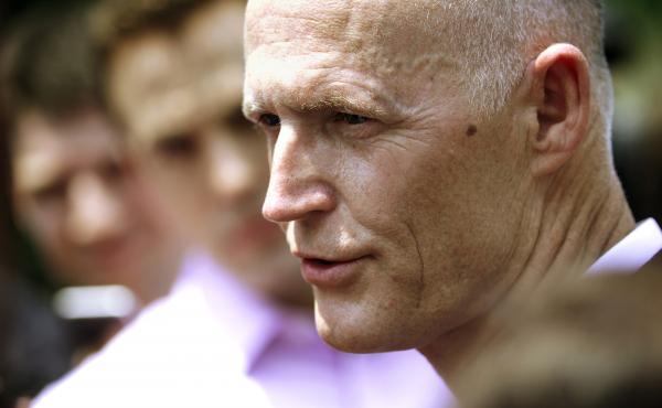 Florida Gov. Rick Scott speaks Wednesday with reporters in Washington, D.C., after a meeting with Sylvia Burwell, head of the Department of Health and Human Services. Florida Gov. Rick Scott speaks Wednesday with reporters in Washington, D.C., after a meeting with Sylvia Burwell, head of the Department of Health and Human Services.