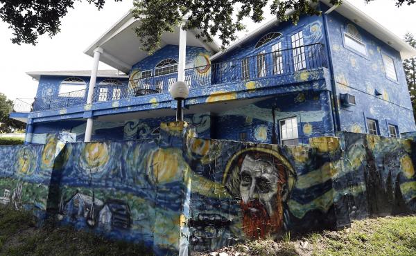 The Mount Dora City Council unanimously agreed on Tuesday that homeowners, Nancy Nemhauser and Lubomir Jastrzebski, can keep a mural interpretation of Vincent Van Gogh's The Starry Night, to end the nearly yearlong code-enforcement case. The Mount Dora City Council unanimously agreed on Tuesday that homeowners, Nancy Nemhauser and Lubomir Jastrzebski, can keep a mural interpretation of Vincent Van Gogh's The Starry Night, to end the nearly yearlong code-enforcement case.