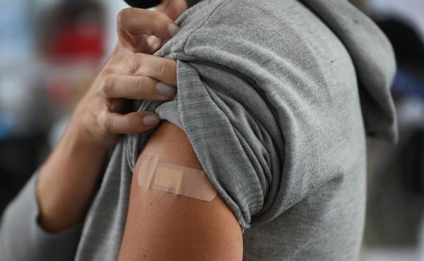 It's impossible to know how often college students are getting vaccinated. Rumors of it happening illegitimately are widespread, but many situations aren't so duplicitous upon closer examination, because the vaccinated students are actually eligible, beca It's impossible to know how often college students are getting vaccinated. Rumors of it happening illegitimately are widespread, but many situations aren't so duplicitous upon closer examination, because the vaccinated students are actually eligible, beca