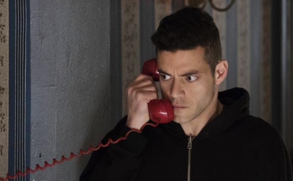 Rami Malek plays Elliot Alderson — a cybersecurity engineer who takes justice into his own hands — in the TV show Mr. Robot. Rami Malek plays Elliot Alderson — a cybersecurity engineer who takes justice into his own hands — in the TV show Mr. Robot.