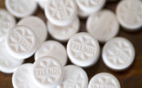 Acetaminophen, which is sold under the brand name Tylenol, may carry underappreciated risks. But teasing out their magnitude is a challenge. Acetaminophen, which is sold under the brand name Tylenol, may carry underappreciated risks. But teasing out their magnitude is a challenge.