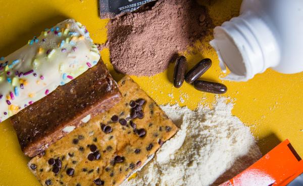 Unless you're an extreme athlete, recovering from an injury, or over 60, you probably need only 50 to 60 grams of protein a day. And you probably already get that in your food without adding pills, bars or powders. Unless you're an extreme athlete, recovering from an injury, or over 60, you probably need only 50 to 60 grams of protein a day. And you probably already get that in your food without adding pills, bars or powders.