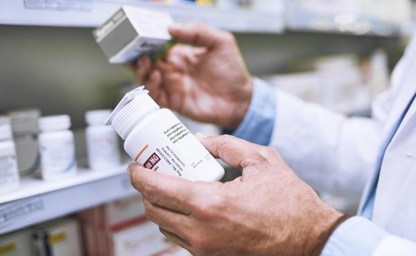 With drug prices in the election spotlight, the pharmaceutical industry's main trade group raised its revenue and spending. With drug prices in the election spotlight, the pharmaceutical industry's main trade group raised its revenue and spending.